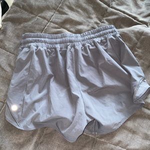 Lululemon Hotty Hot High Rise 2.5” short